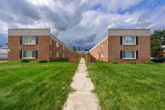 More details for 4400 Rocky River Dr, Cleveland, OH - Multifamily for Sale