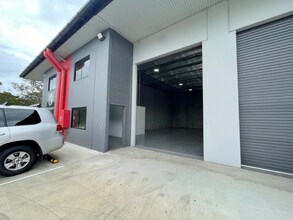 35 Amsterdam Cct, Wyong for lease Building Photo- Image 1 of 2