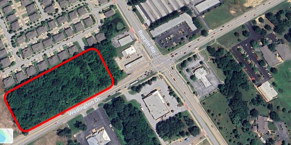 Wedington Dr, Fayetteville, AR à vendre - Photo du bâtiment - Image 2 de 4