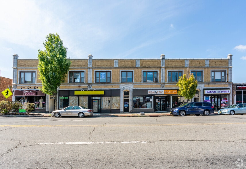 406-416 Cedar Ln, Teaneck, NJ for lease - Building Photo - Image 3 of 5