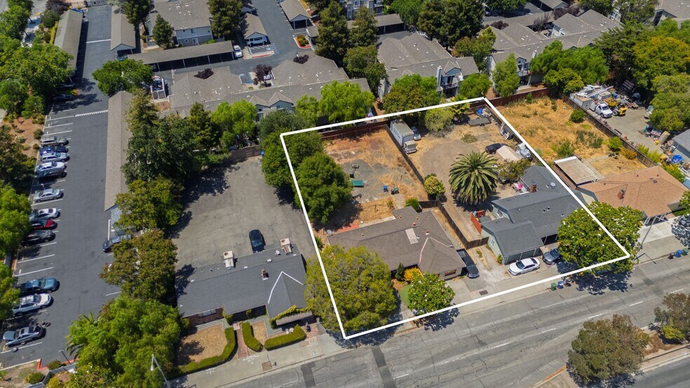 Thornton Heights(Seller Financing Avail) portefeuille de 2 propriétés à vendre sur LoopNet.ca - Aérien - Image 3 de 6