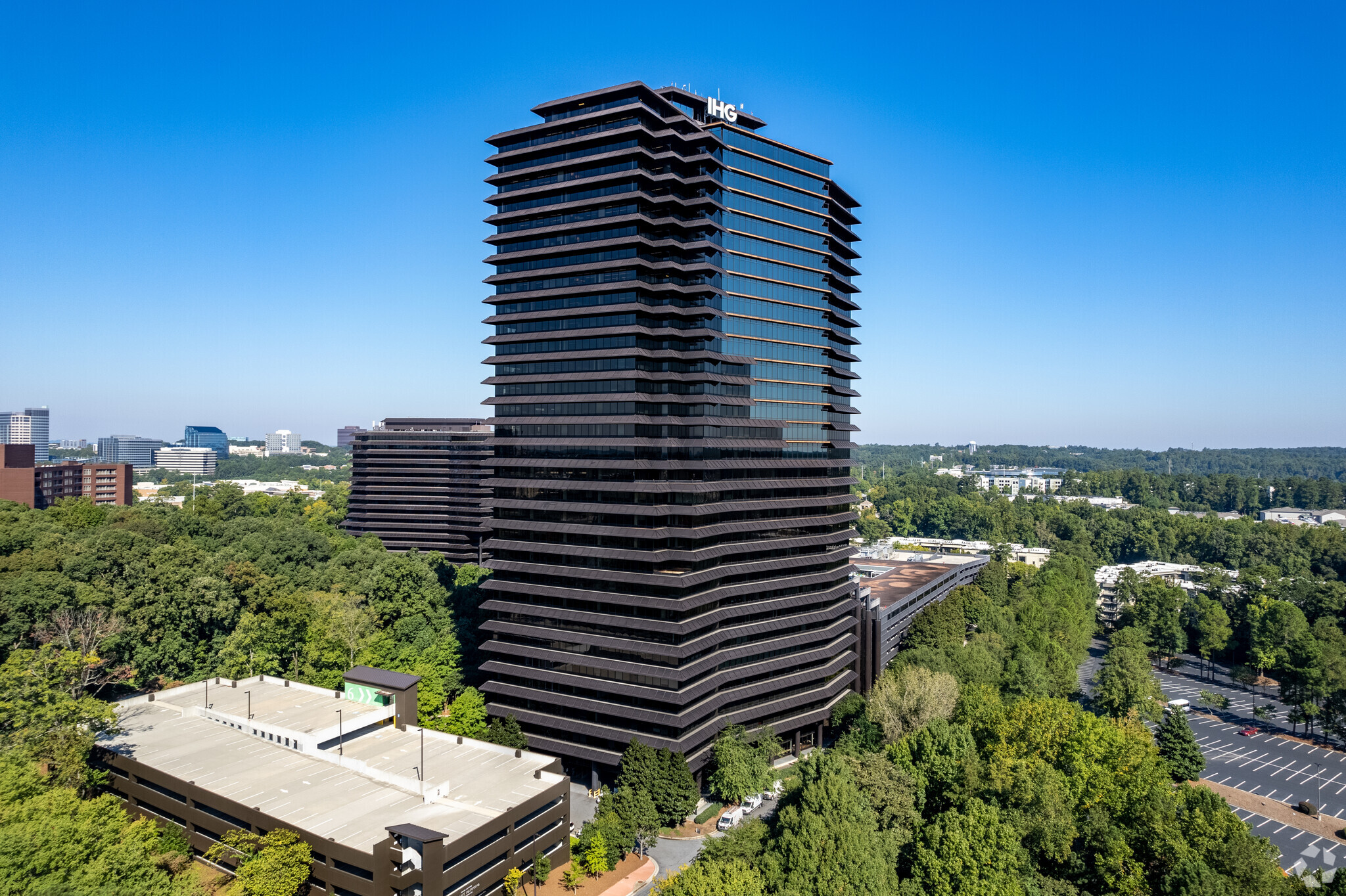 3 Ravinia Dr, Atlanta, GA for lease Building Photo- Image 1 of 21