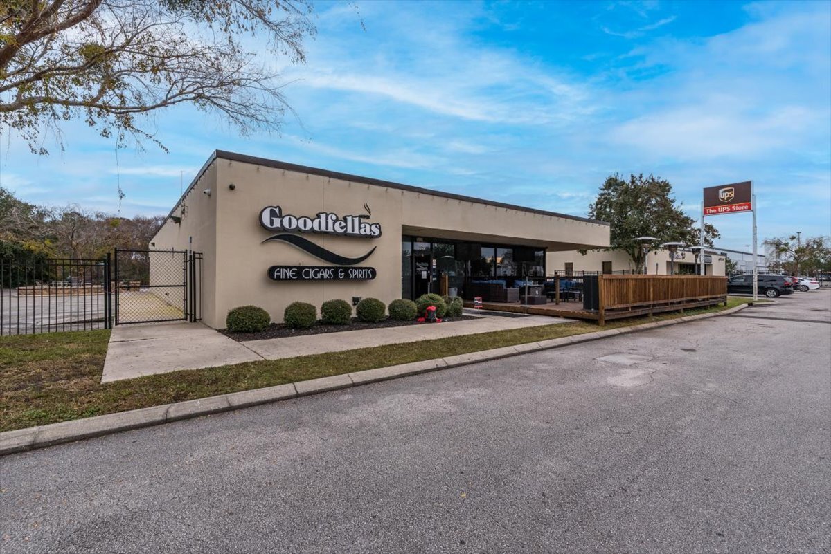 3535 Saint Johns Bluff Rd S, Jacksonville, FL for sale Primary Photo- Image 1 of 25