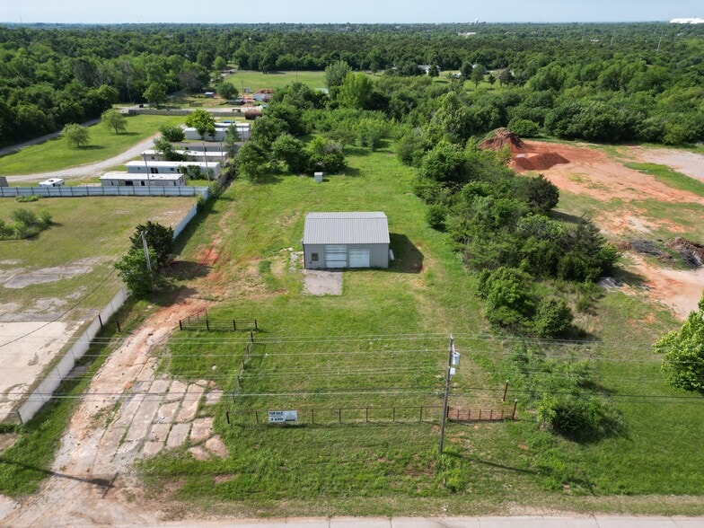 10124 SE 29th St, Midwest City, OK for sale - Building Photo - Image 1 of 4