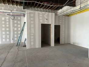 405 S Main St, Old Forge, PA for lease Interior Photo- Image 2 of 4