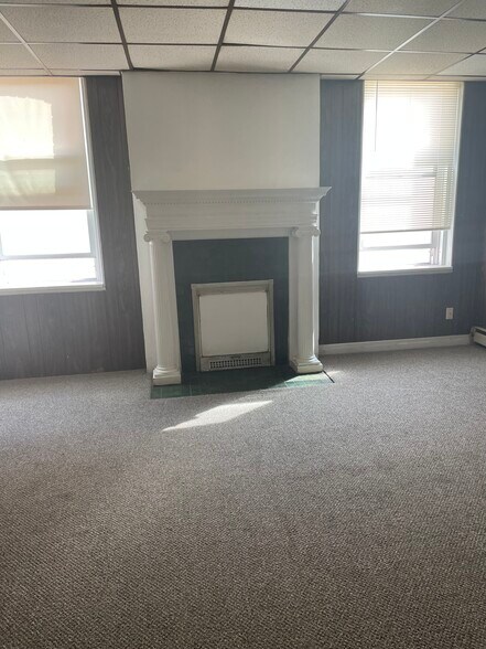 117 Market St, Kittanning, PA à vendre - Photo principale - Image 1 de 14