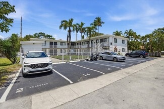 More details for 2325-2331 Arthur St, Hollywood, FL - Multifamily for Sale