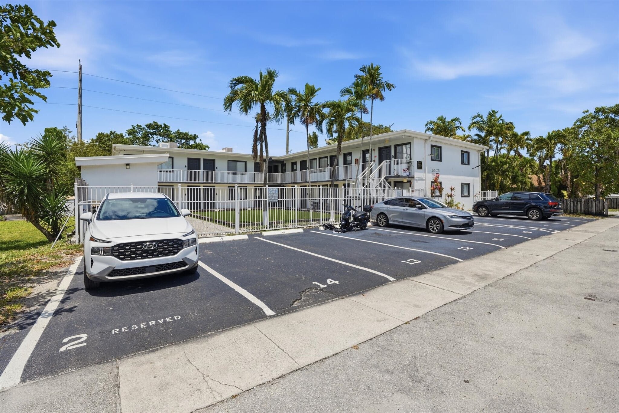 2325-2331 Arthur St, Hollywood, FL à vendre Photo principale- Image 1 de 26