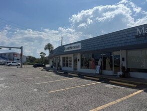 703-705 Atlantic Blvd, Atlantic Beach, FL for lease Building Photo- Image 2 of 13