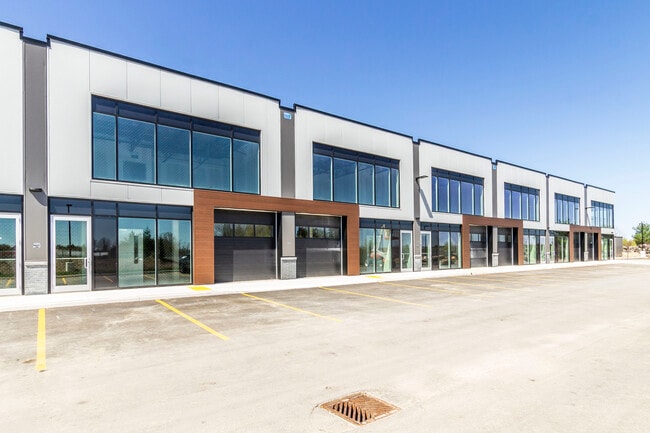 More details for 585 Hanlon Creek Blvd, Guelph, ON - Industrial for Lease