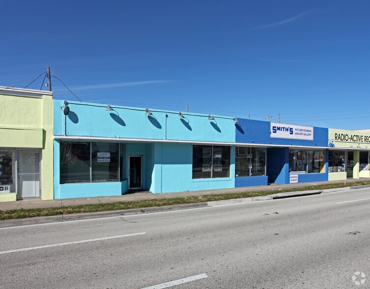 831-845 N Federal Hwy, Fort Lauderdale, FL à louer - Photo du bâtiment - Image 2 de 11