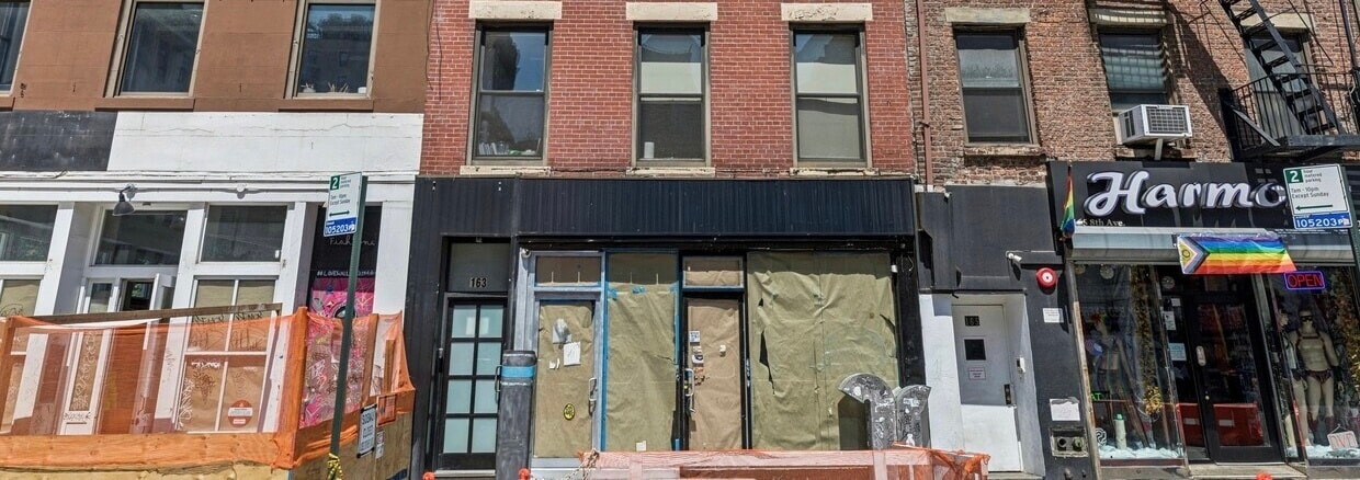 163 Eighth Ave, New York, NY for lease Building Photo- Image 1 of 3