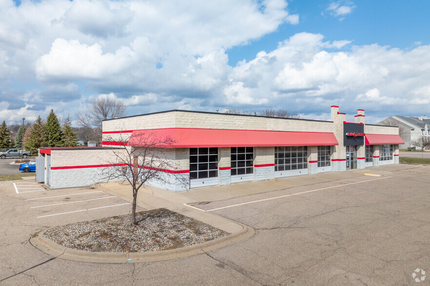 1271 Tasha Blvd, Shakopee, MN for lease - Building Photo - Image 2 of 16