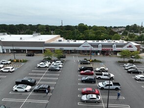 221 Huttleston Ave, Fairhaven, MA for lease Building Photo- Image 2 of 5