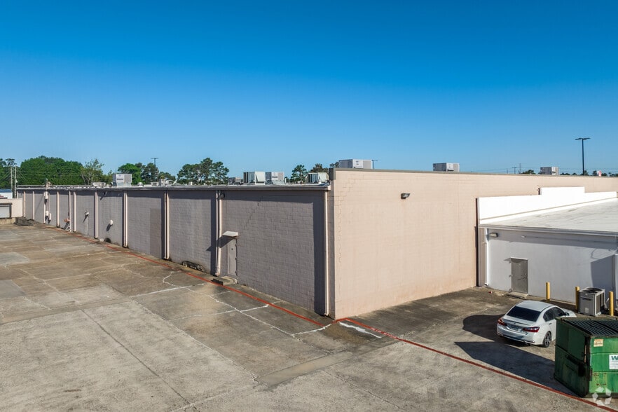 125-489 Sawdust Rd, The Woodlands, TX à louer - Photo du bâtiment - Image 2 de 4