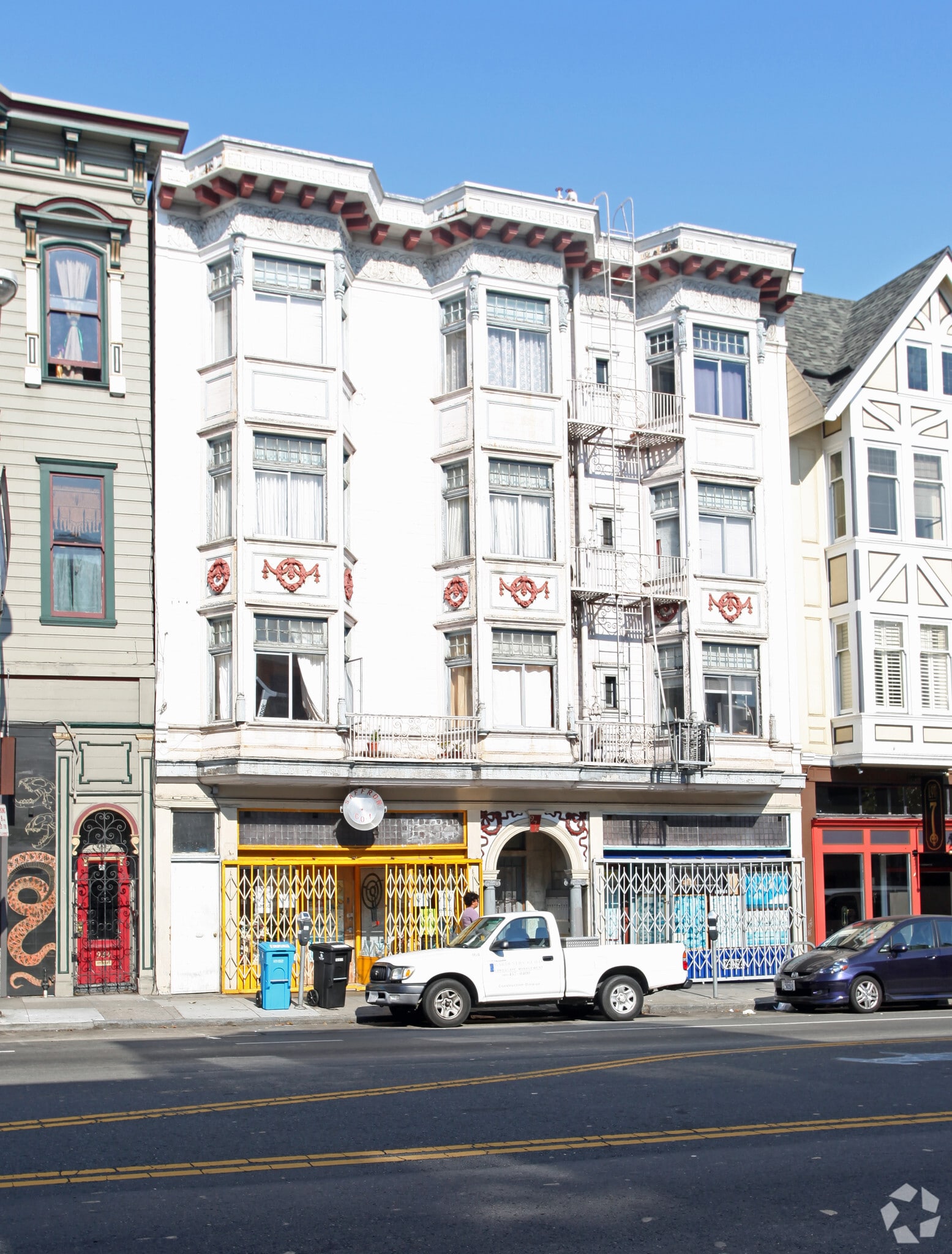 976 Valencia St, San Francisco, CA à louer Photo du bâtiment- Image 1 de 7