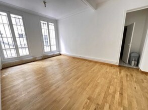 35 Rue De Turbigo, Paris for lease Interior Photo- Image 2 of 2
