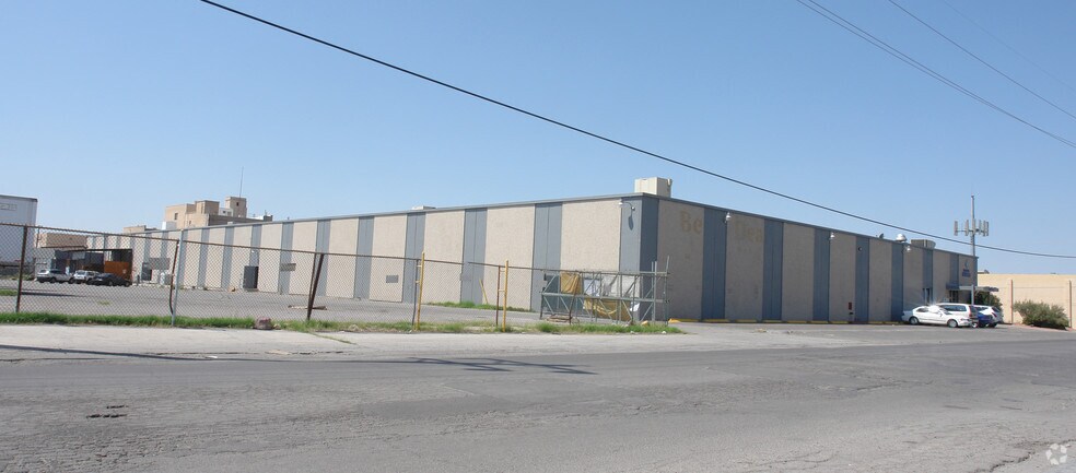 3700 Durazno Ave, El Paso, TX à vendre - Photo du bâtiment - Image 2 de 9