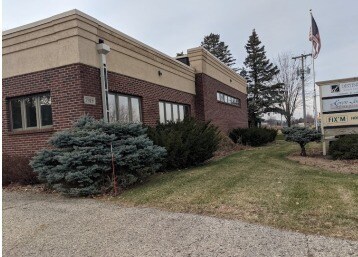 7919 Airport Rd, Middleton, WI for lease - Building Photo - Image 1 of 3