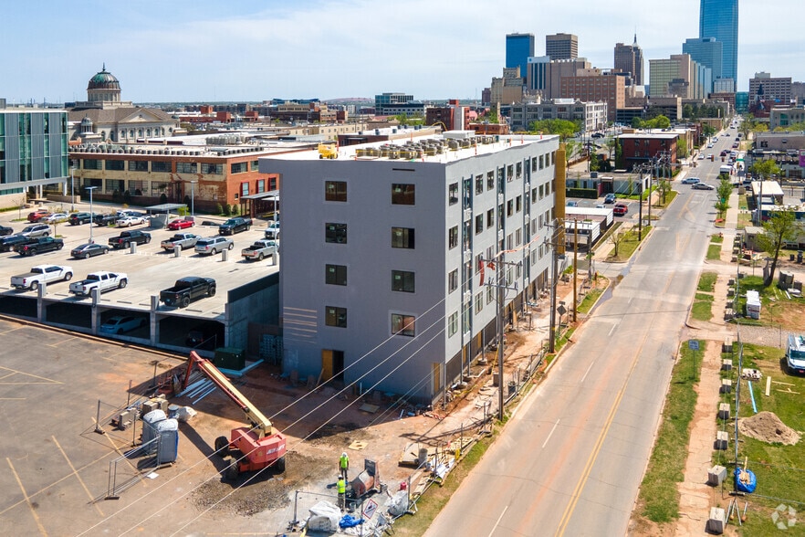 1130 N Harvey Ave, Oklahoma City, OK for lease - Primary Photo - Image 1 of 8