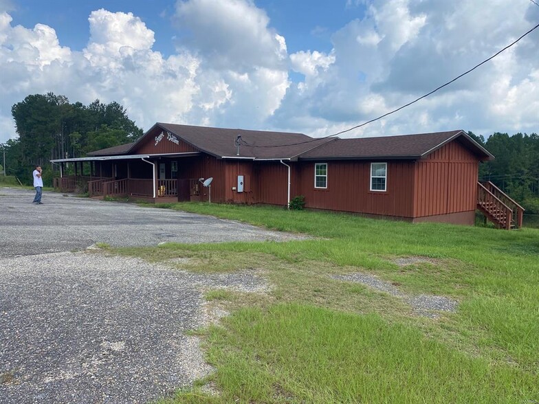 27070 County Road 21, Red Level, AL à vendre - Photo principale - Image 1 de 1