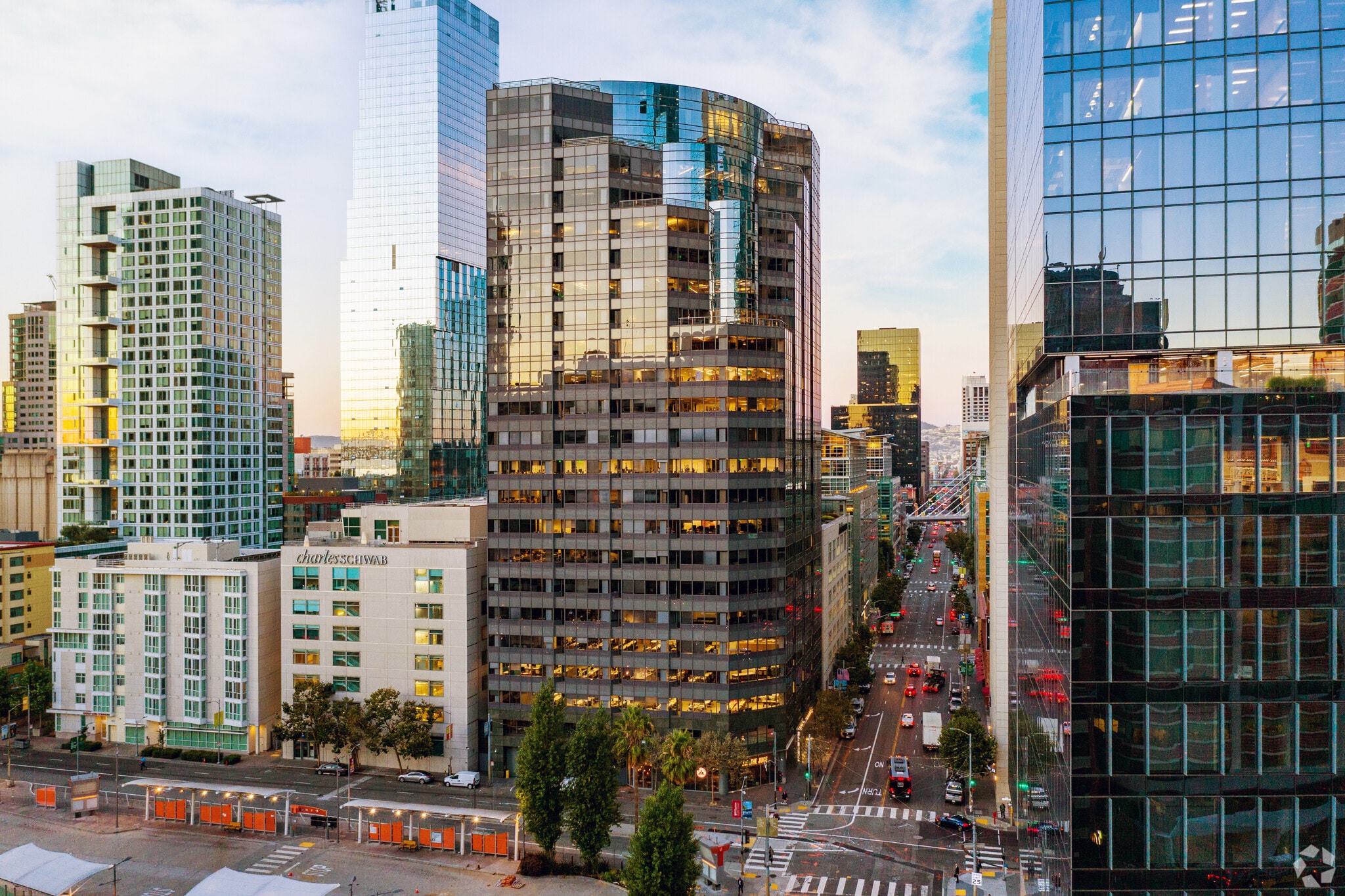 301 Howard St, San Francisco, CA for lease Primary Photo- Image 1 of 4