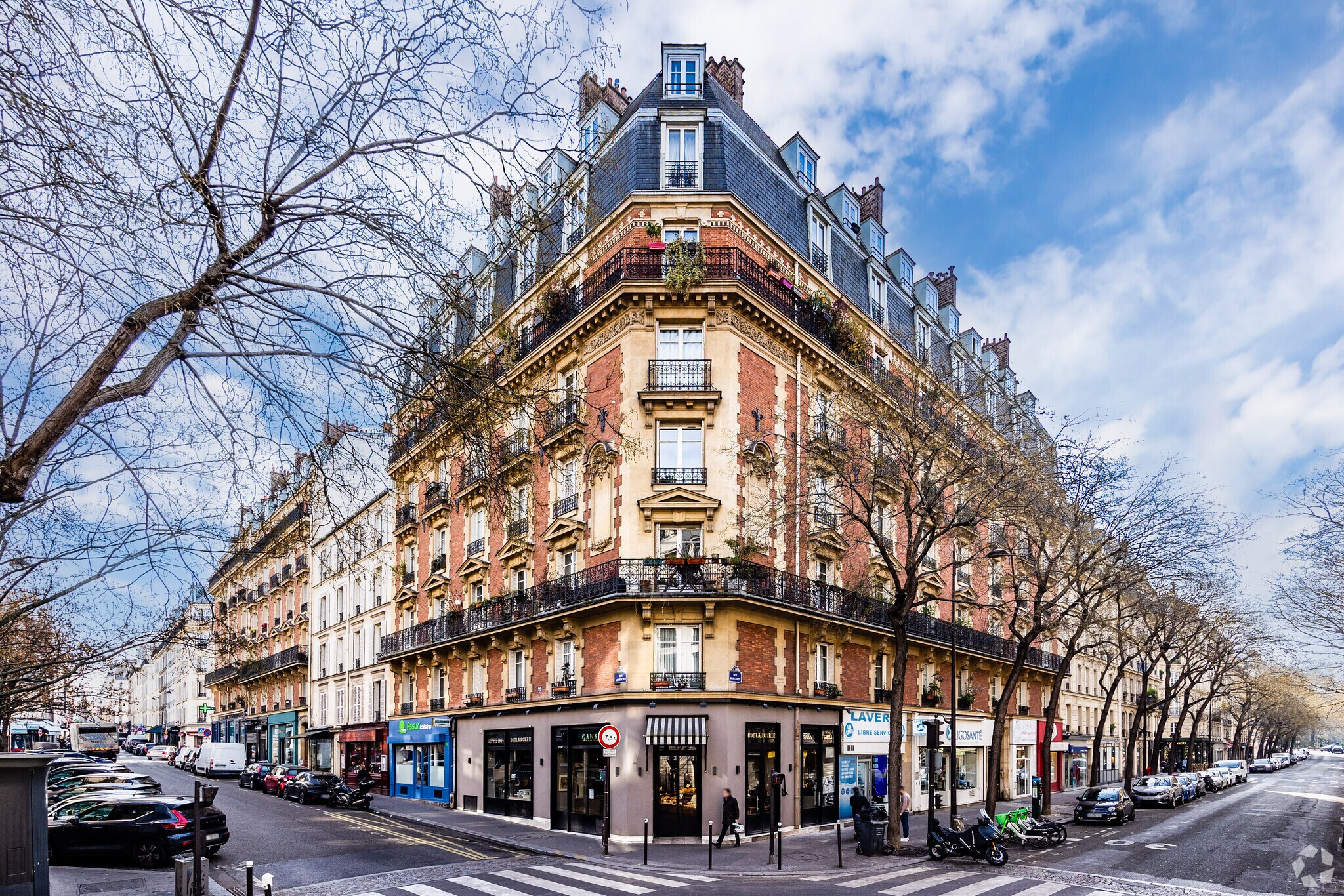 22 Rue Brochant, Paris for lease Building Photo- Image 1 of 9