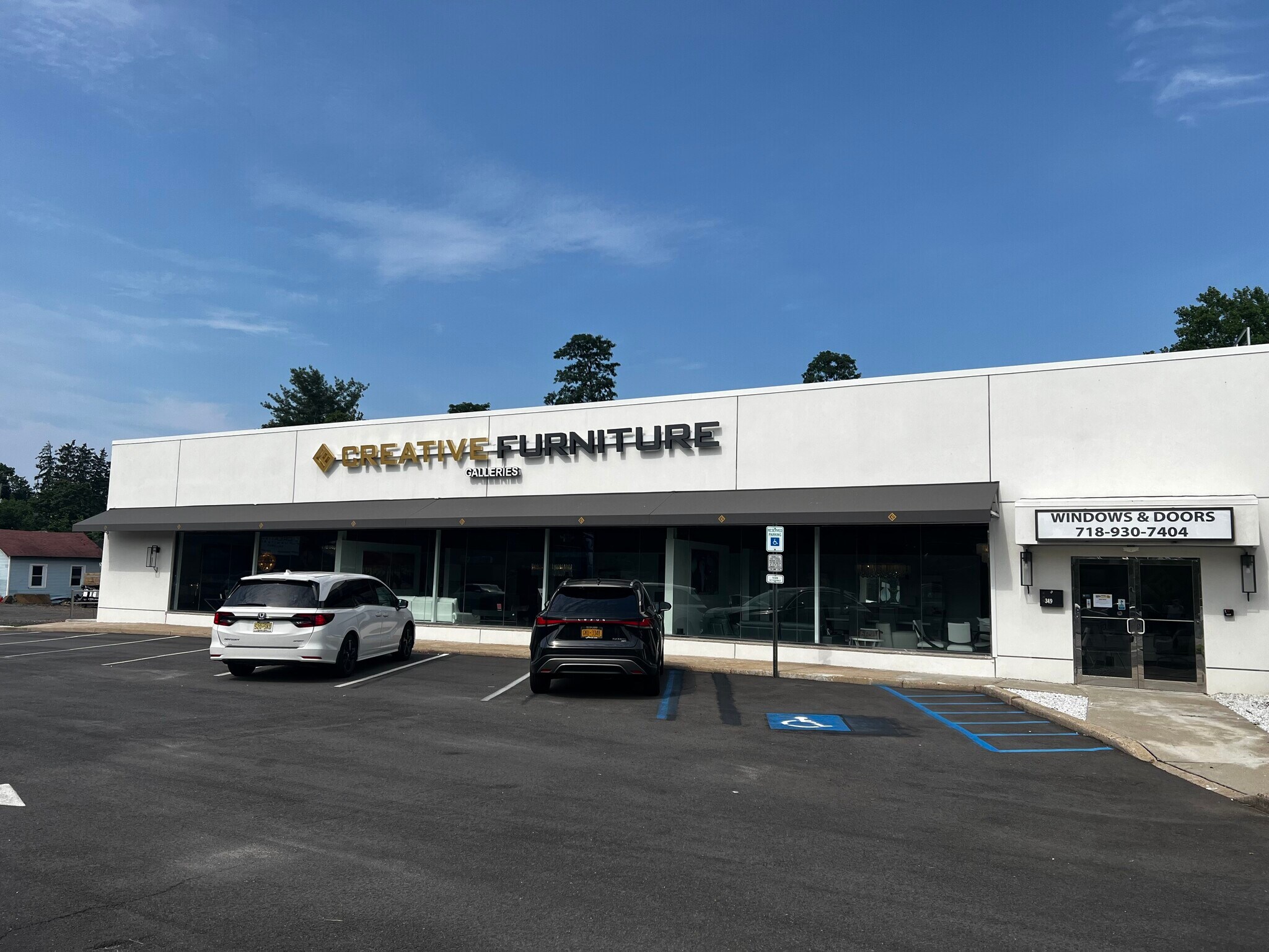 349 NJ-35, Red Bank, NJ à louer Photo principale- Image 1 de 5