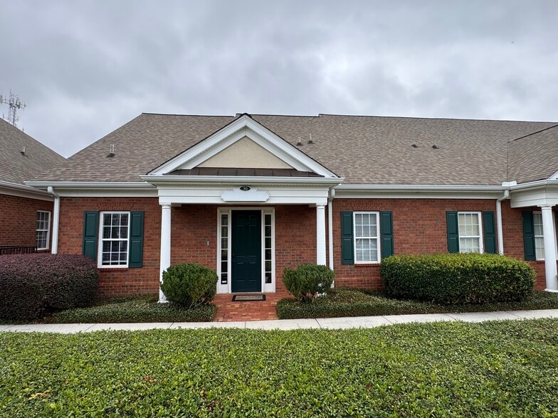 4994 Lower Roswell Rd, Marietta, GA for lease - Primary Photo - Image 1 of 15