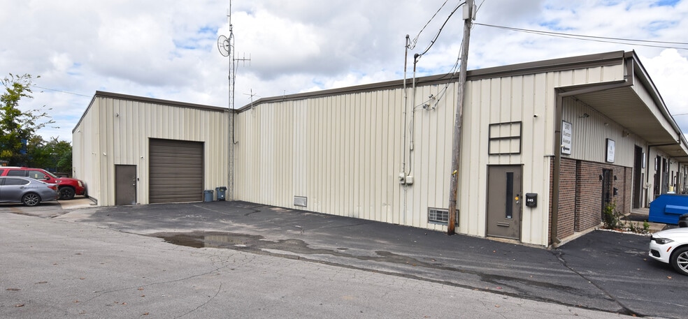 221-245 Blanton Ave, Nashville, TN for lease - Building Photo - Image 2 of 9