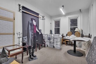 19 N Broadway, Tarrytown, NY à louer Photo intérieure- Image 1 de 13