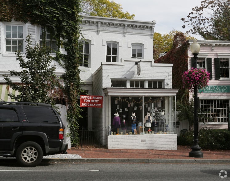 1661 Wisconsin Ave NW, Washington, DC à louer - Photo du bâtiment - Image 2 de 23