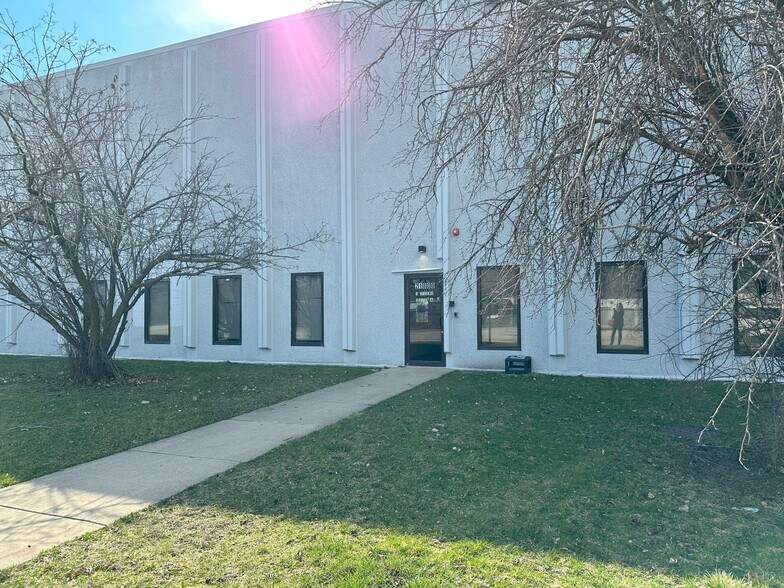 21800 S Cicero Ave, Matteson, IL à louer - Photo du bâtiment - Image 2 de 4