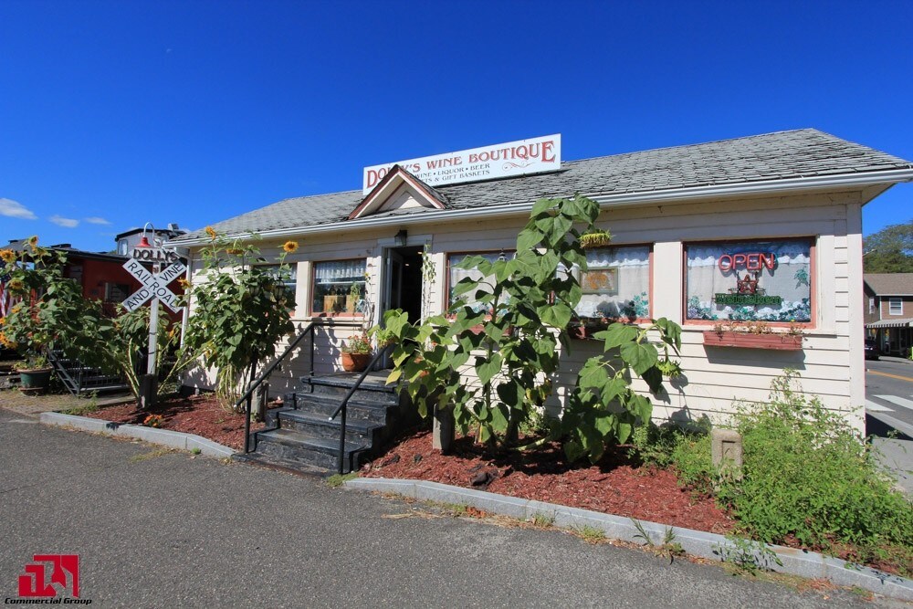 73 Railroad St, New Milford, CT for sale Building Photo- Image 1 of 1