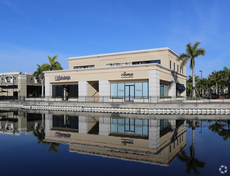 2089 Indian River Blvd, Vero Beach, FL for lease - Building Photo - Image 3 of 14