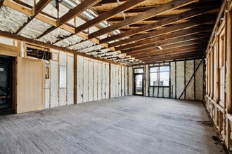 301 S Toulme St, Bay Saint Louis, MS for lease Interior Photo- Image 2 of 2