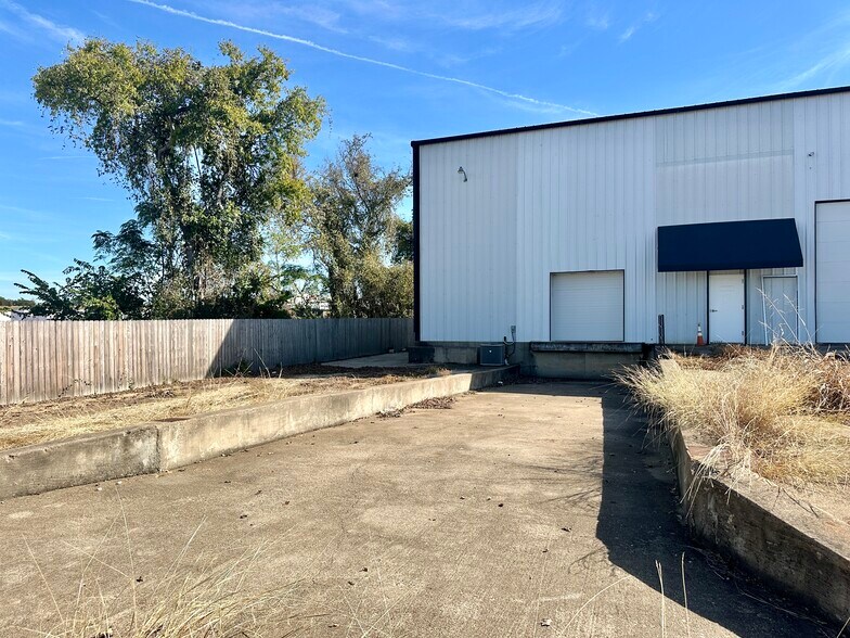 3015 S Burleson Blvd, Burleson, TX à vendre - Photo du bâtiment - Image 3 de 35