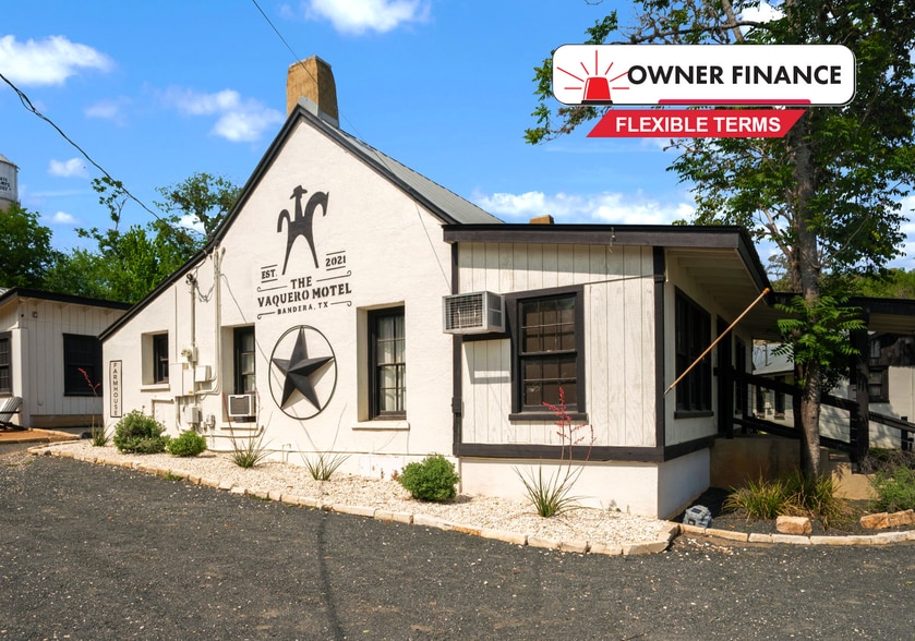 1103 Maple St, Bandera, TX for sale - Building Photo - Image 1 of 19