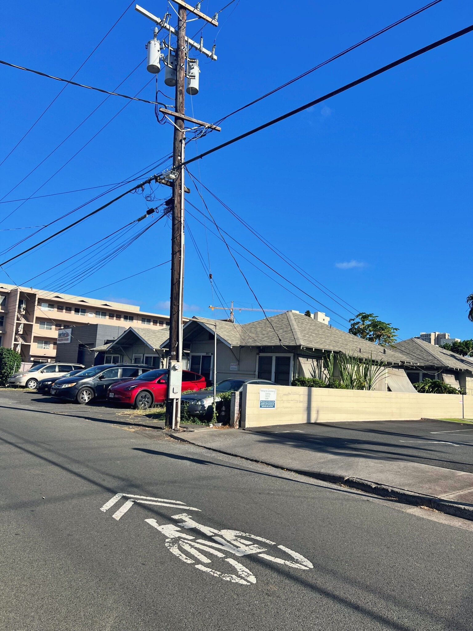 2013 Young St, Honolulu, HI à vendre Photo principale- Image 1 de 5