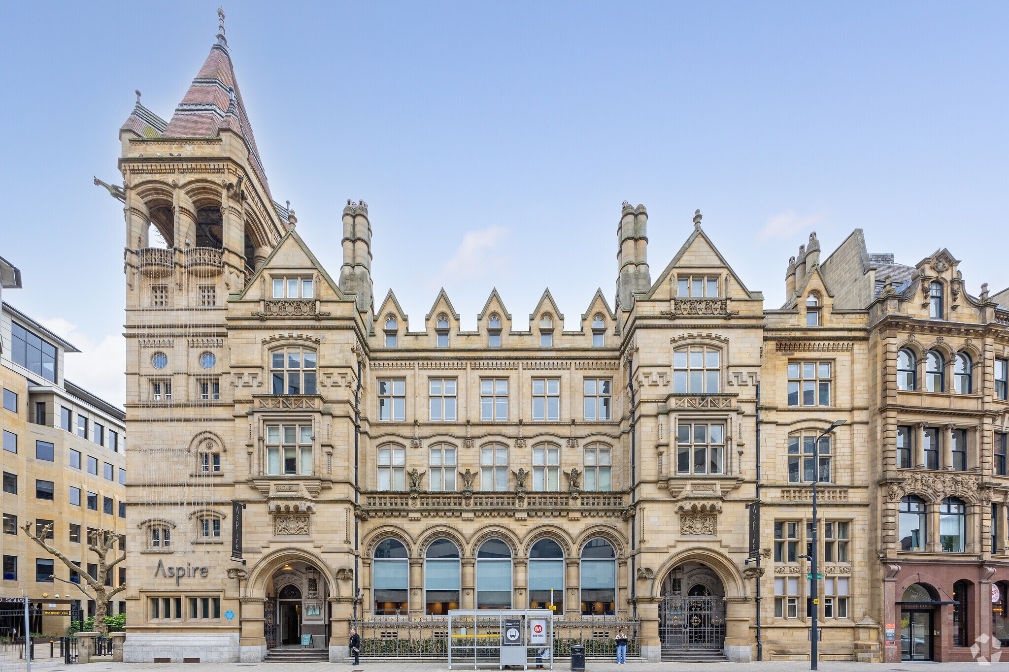 2 Infirmary St, Leeds for lease Primary Photo- Image 1 of 9