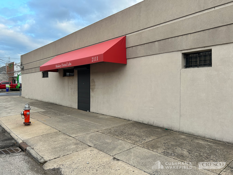 2111 E 36th St, Cleveland, OH for lease - Building Photo - Image 1 of 5