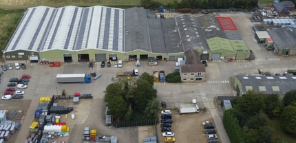 Middle Drove, Wisbech for lease Building Photo- Image 1 of 2