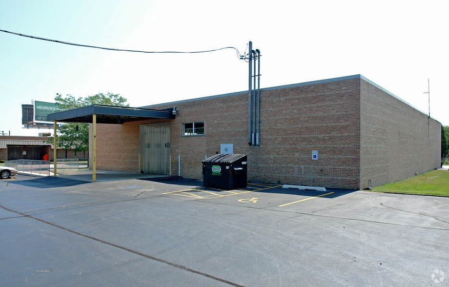 1201 Rohlwing Rd, Rolling Meadows, IL for sale - Building Photo - Image 2 of 2