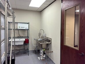 1941-1949 Evans Rd, Cary, NC for lease Interior Photo- Image 2 of 12