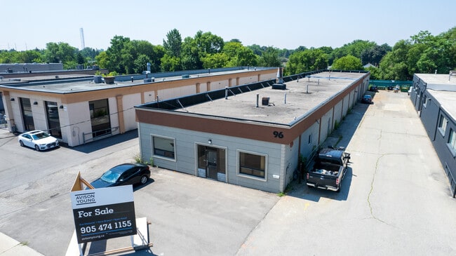More details for 96 Crockford Blvd, Toronto, ON - Industrial for Sale