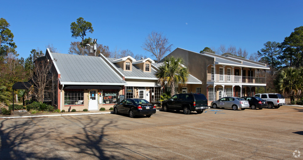 3880 Gautier Vancleave Rd, Gautier, MS à vendre - Photo principale - Image 1 de 1