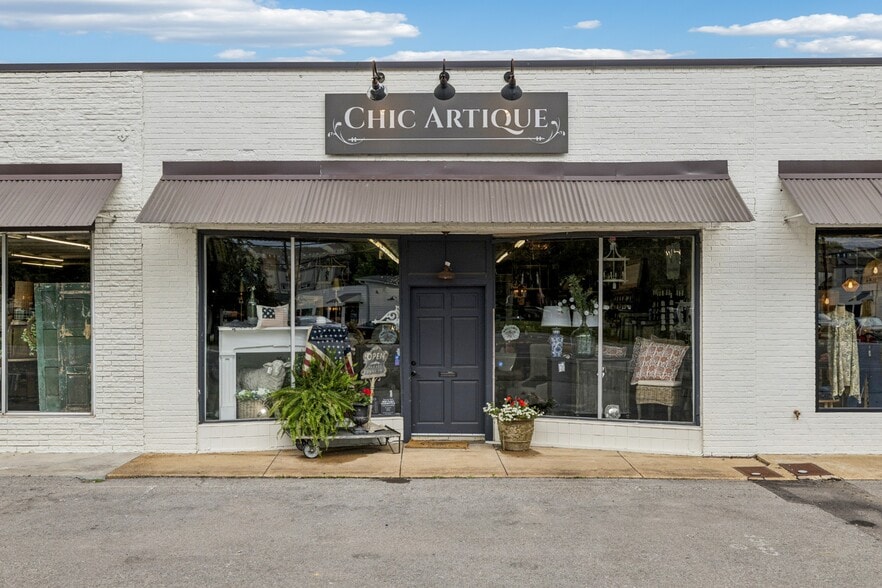 134 S Main St, Goodlettsville, TN for sale - Building Photo - Image 3 of 53