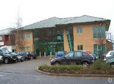 Quilters Way, Stoke Mandeville for lease Primary Photo- Image 1 of 2