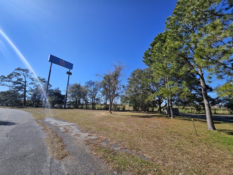 3047 Scarlett Street, Brunswick, GA for lease - Building Photo - Image 3 of 8