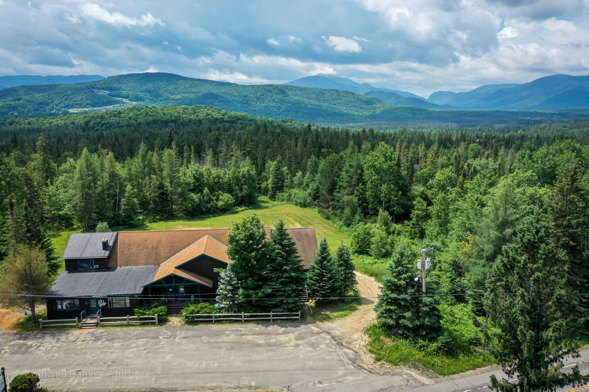 4833 Cascade Rd, Lake Placid, NY for sale Primary Photo- Image 1 of 1